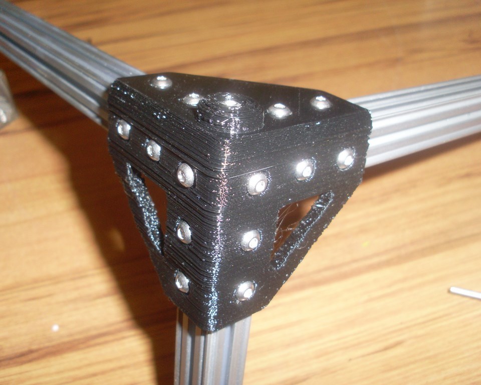 Уголок Open Beam с опциональной ножкой