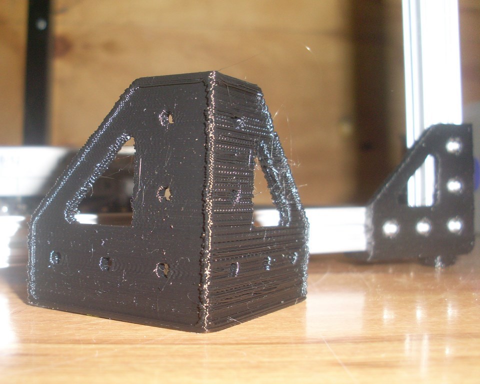 Уголок Open Beam с опциональной ножкой