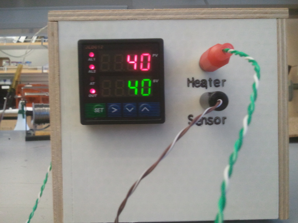 Корпус контроллера температуры с открытым исходным кодом