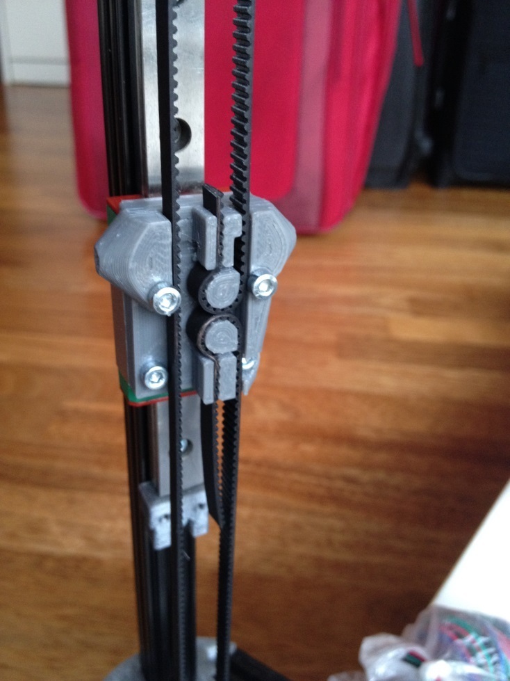 Картридж Kossel с интегрированными зажимами для открытых ремней