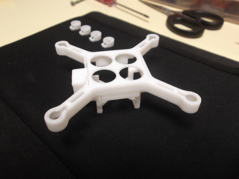 XL-RCM 10.0 PIXXY: Карманный дрон / FPV квадрокоптер