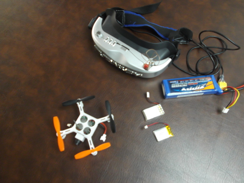 XL-RCM 10.0 PIXXY: Карманный дрон / FPV квадрокоптер