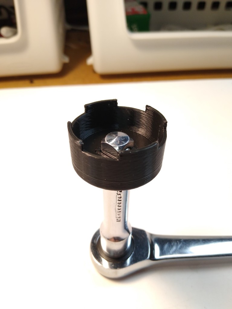 Инструмент для вращения фиксирующего кольца модуля электронного зажигания Mercedes-Benz