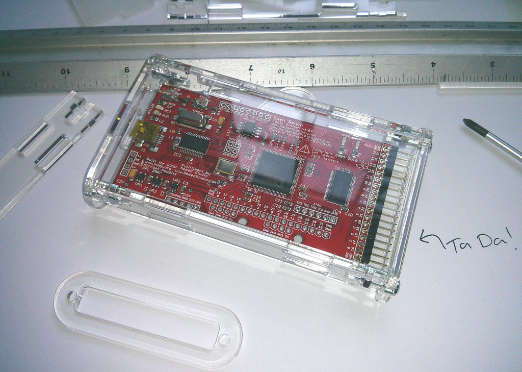 Корпус для Open Bench Logic Sniffer