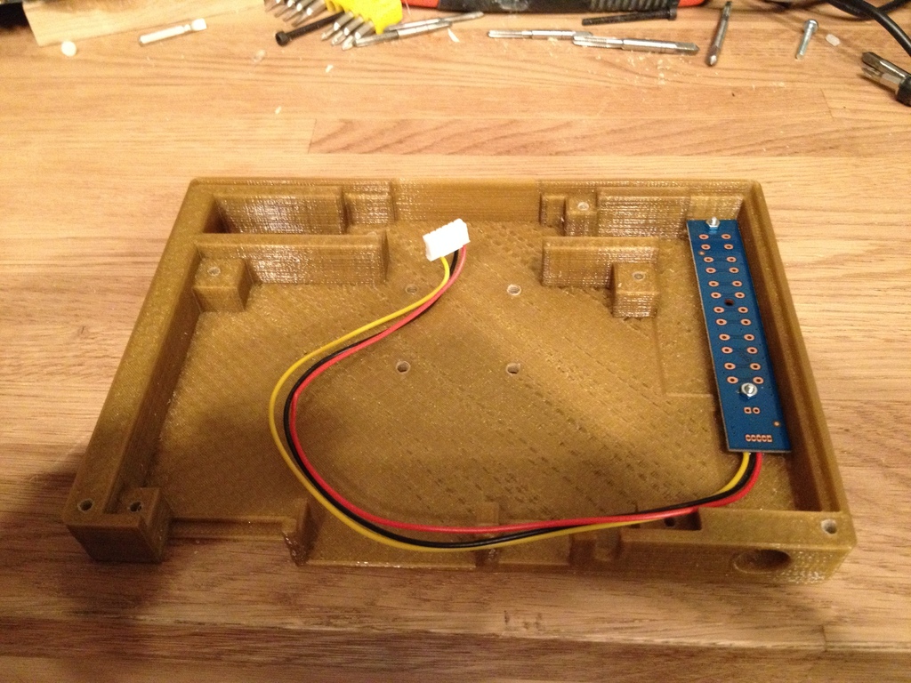 Корпус для 7-дюймового сенсорного монитора LS-7T