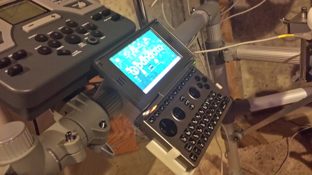 Крепление для портативного компьютера Open Pandora