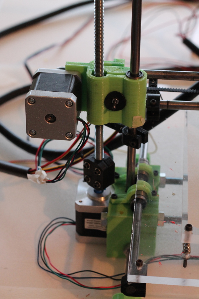 3D-принтер RepRap 3DM1