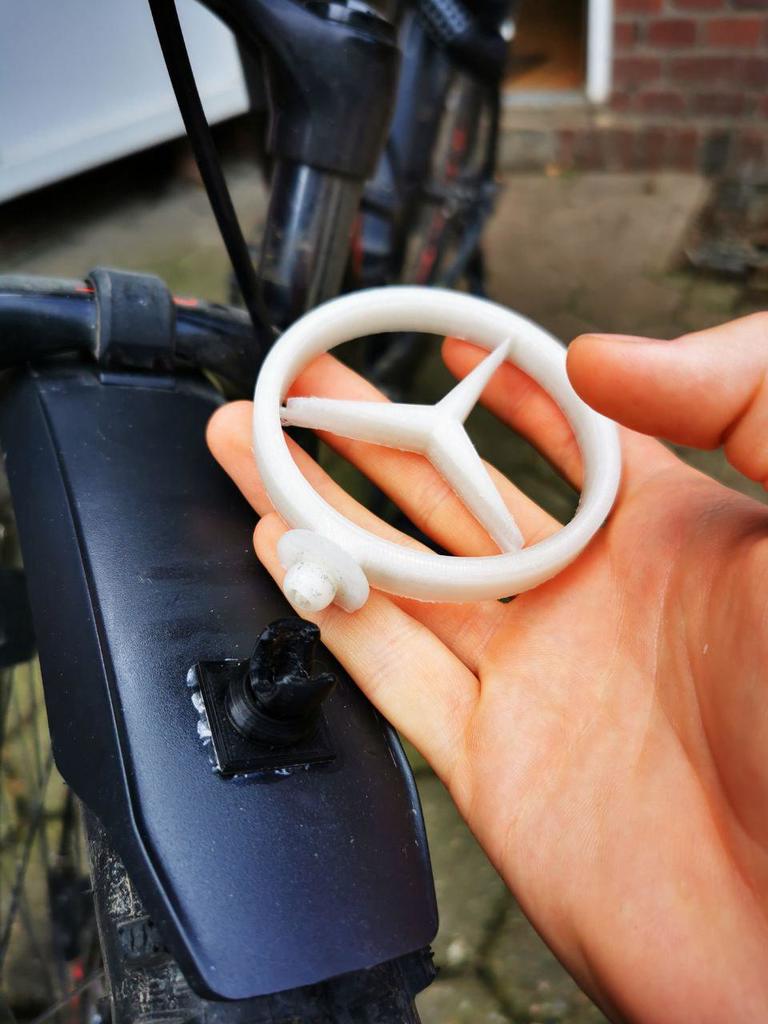 3D-модель звезды Mercedes