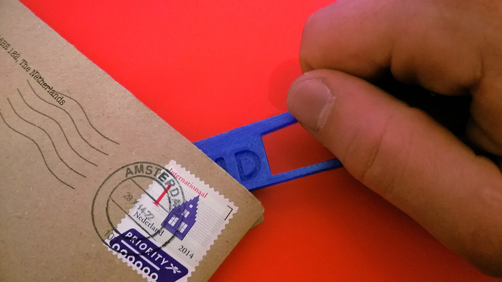 Нож для бумаги