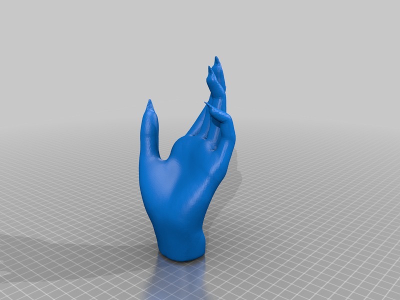 Открытая рука с длинными ногтями