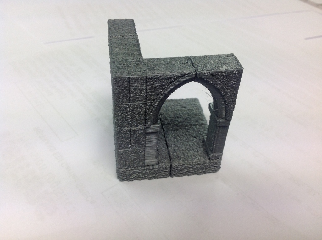 Готический RPG тайл - угловая плитка 2x2 с двойным арочным проемом
