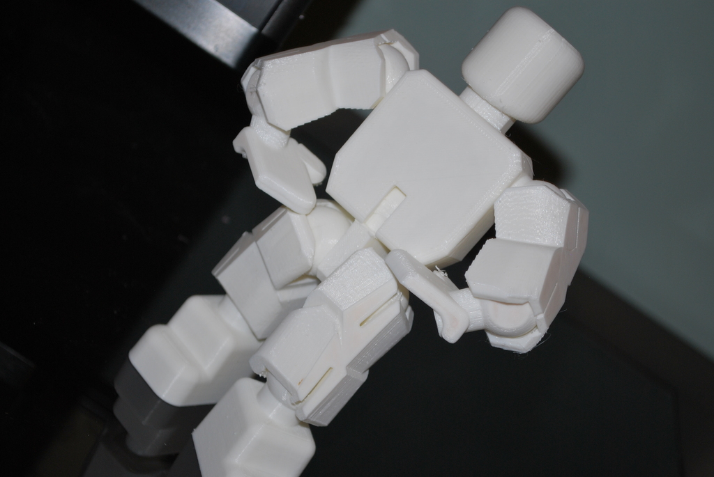 Фигурка-экшен для 3D печати - без поддержки