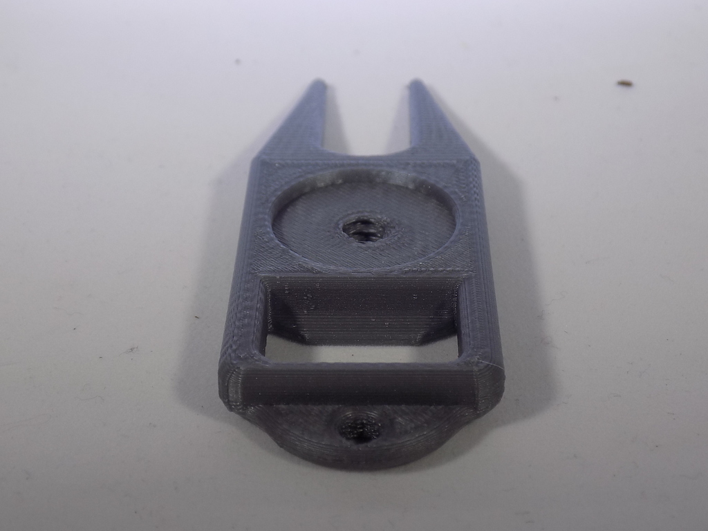 Многофункциональный инструмент для гольфа на брелоке