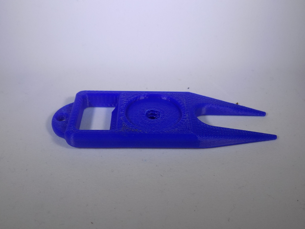 Многофункциональный инструмент для гольфа на брелоке