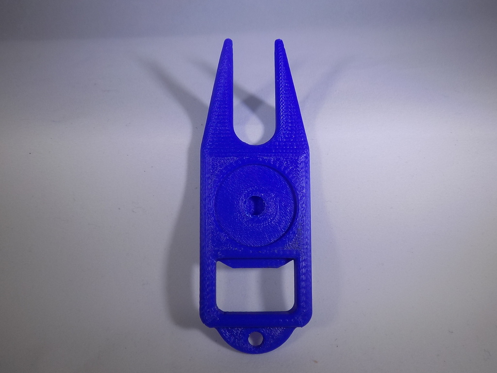 Многофункциональный инструмент для гольфа на брелоке