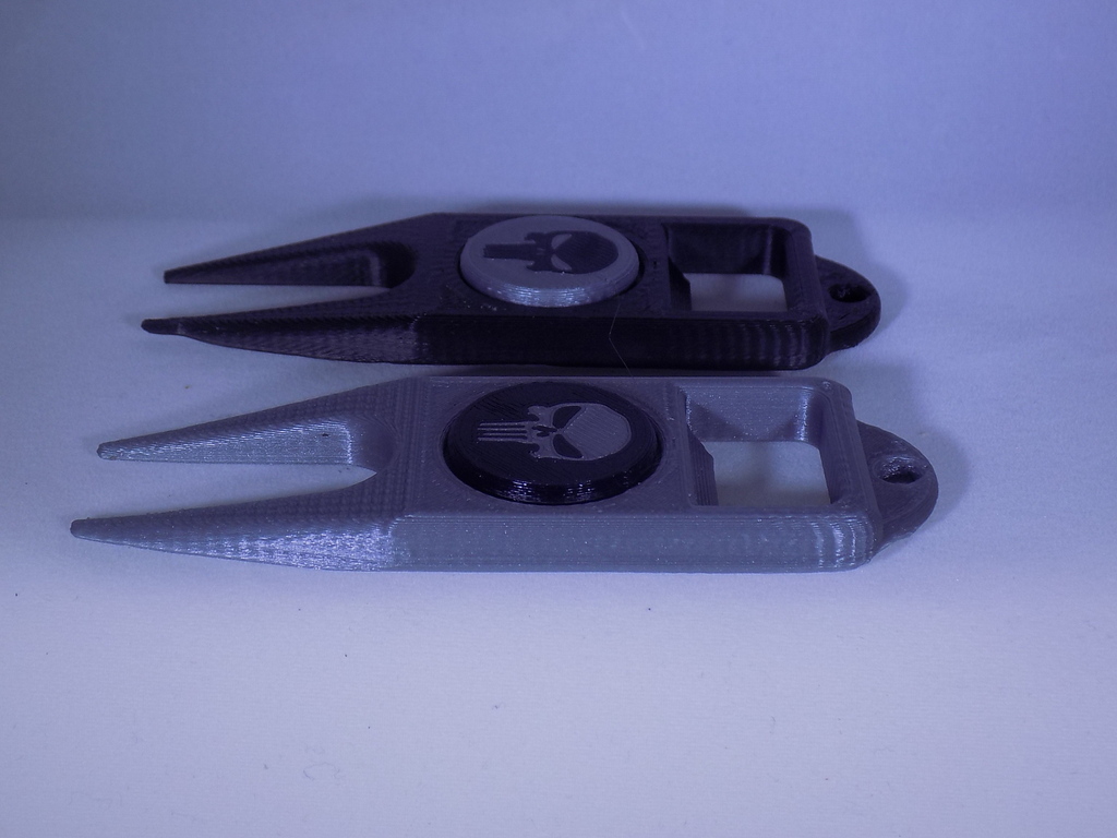 Маркеры для мячей гольфа Punisher