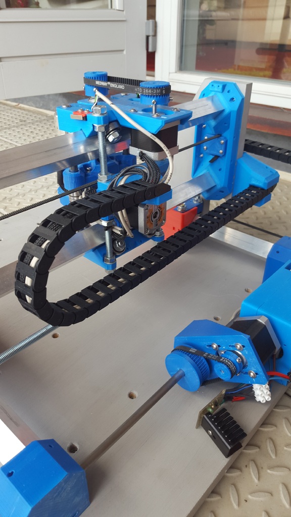 Root 2 CNC: Многофункциональный фрезерный станок