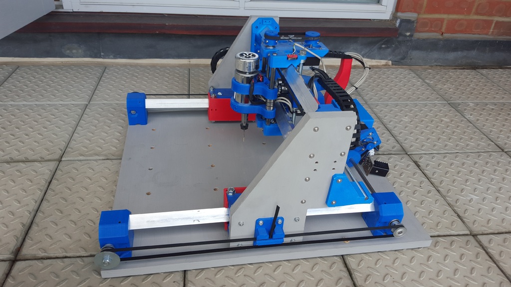 Root 2 CNC: Многофункциональный фрезерный станок