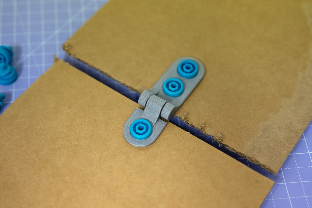 Hinge для картона Makedo