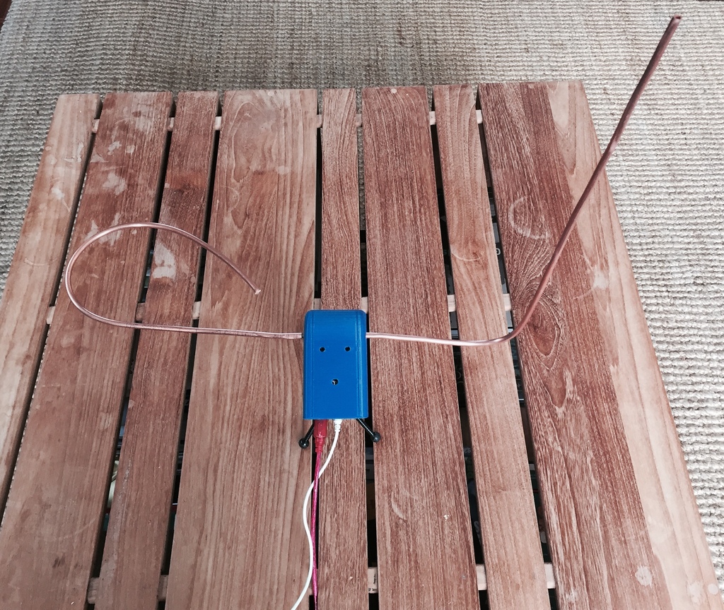 Модифицированный корпус для теремина с открытым исходным кодом