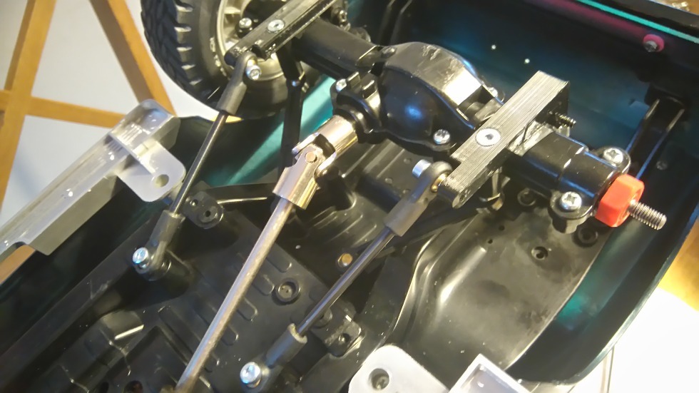 Держатель ссылок для Tamiya CC-01