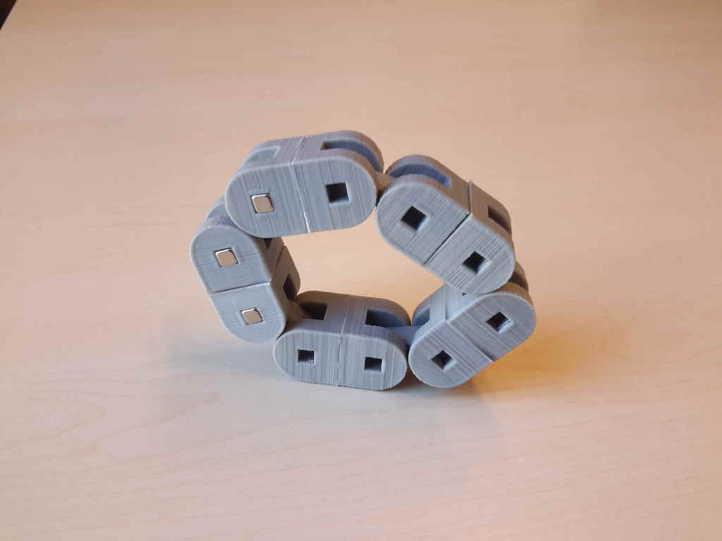 Модульный робот Dtto v1.0