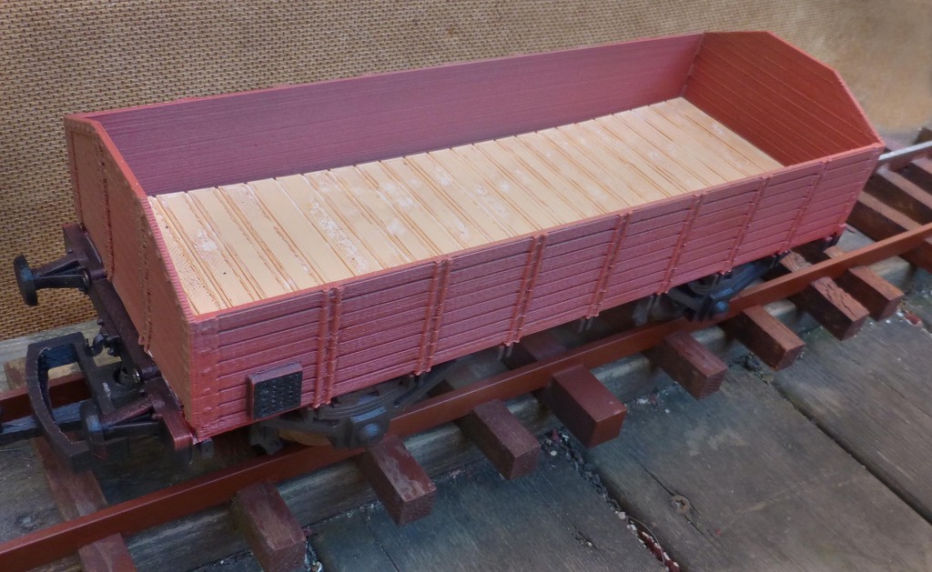 Открытый грузовой вагон масштаба 1:32
