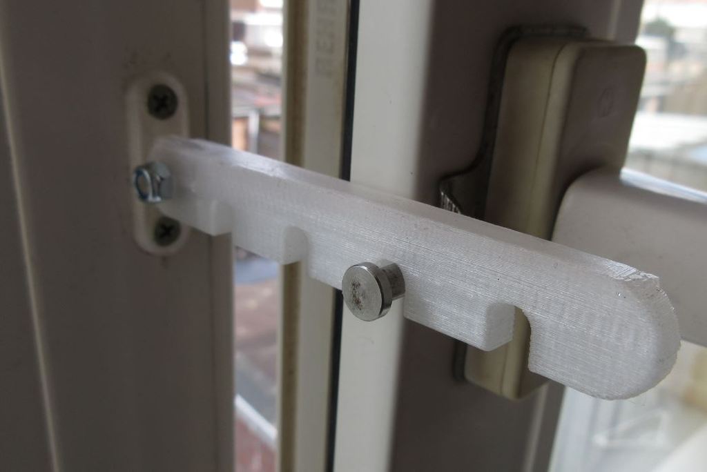 Держатель окна Roto