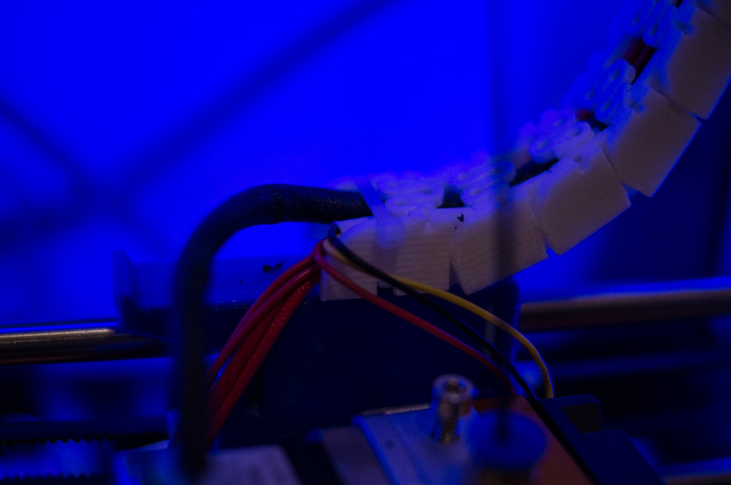 Открытый конец кабельной цепи для Prusa 8mm