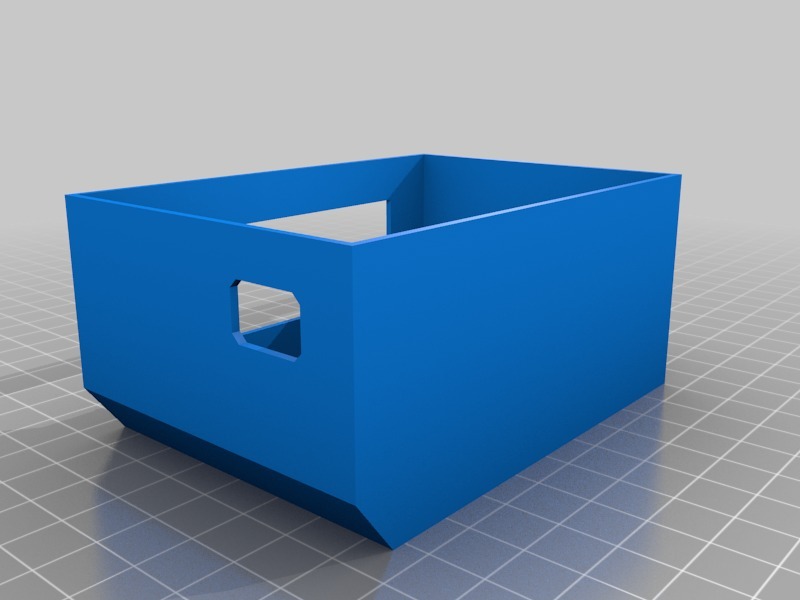 Chip-E - Бипедальный робот от RobotGeek