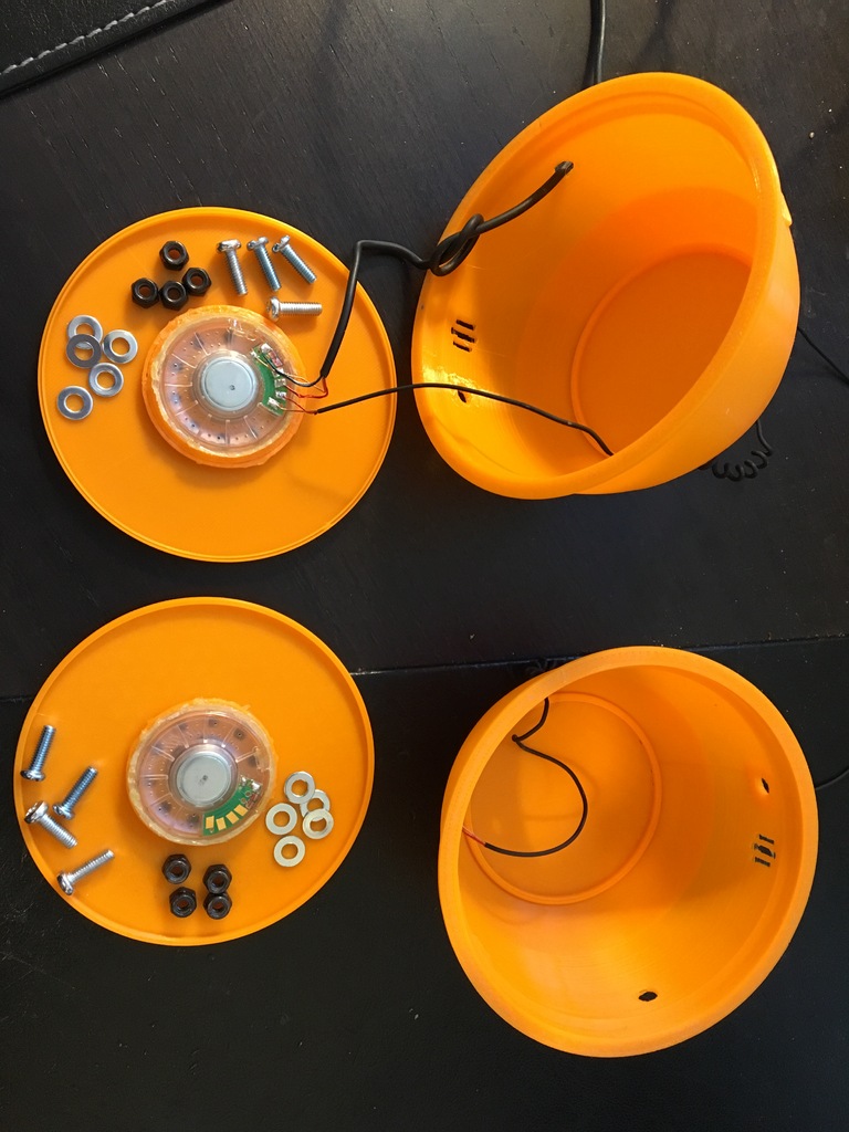 Регулируемые наушники 'Открытые/Закрытые'