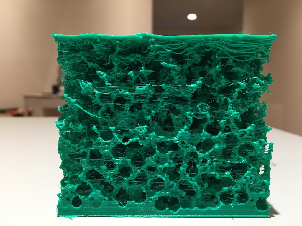 Случайная структура пенопласта V1