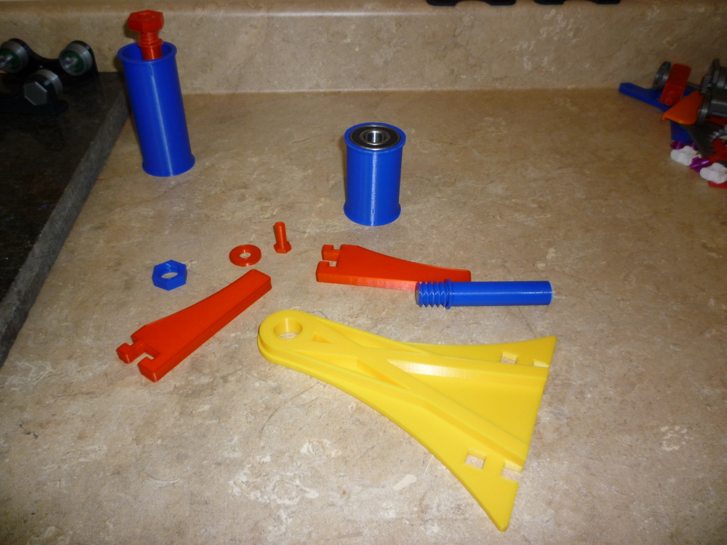 Настольный держатель для катушек с подвесом