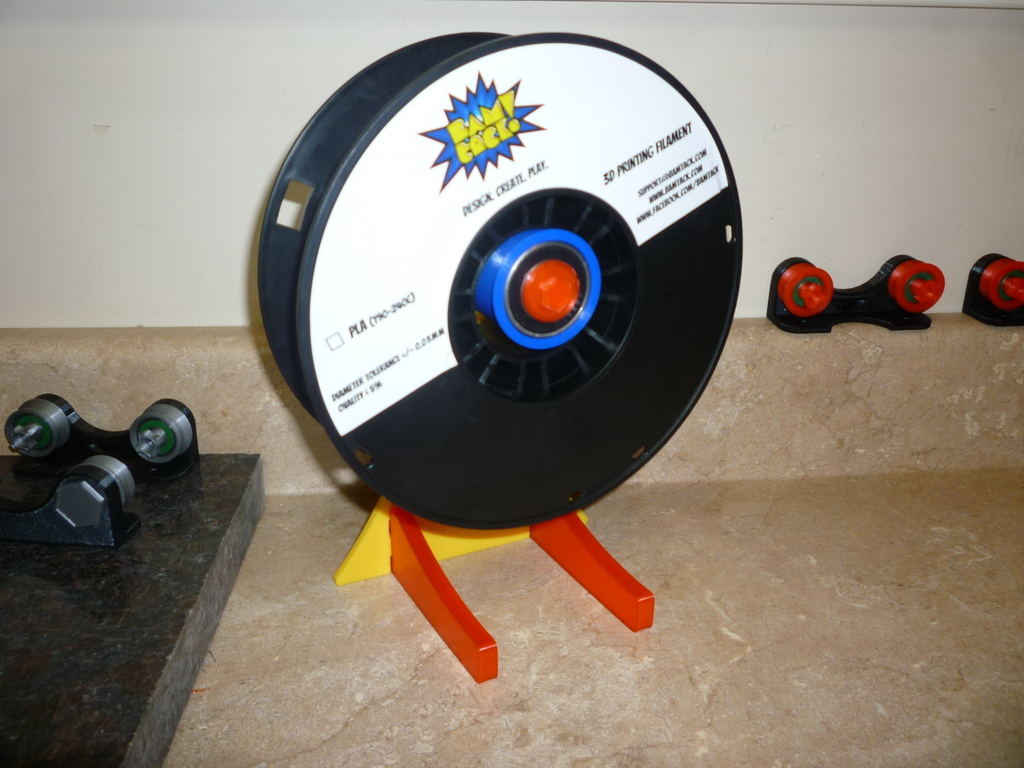 Настольный держатель для катушек с подвесом