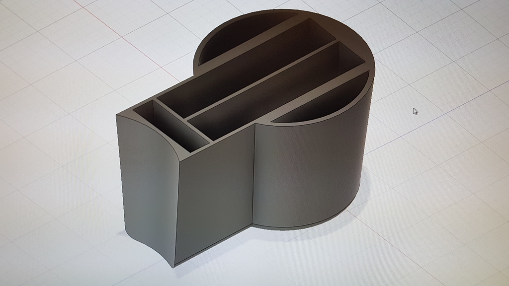 3D-модель подстаканника для телефонов Astra K