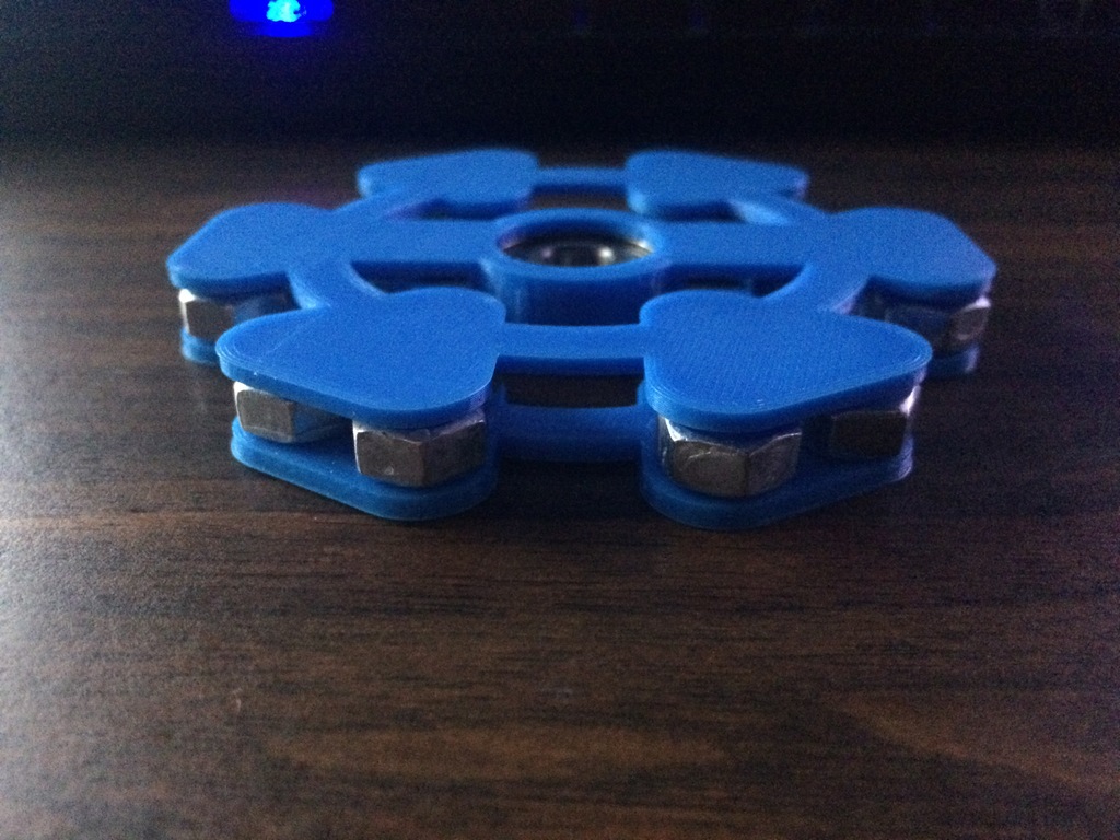 Безрамочный спиннер