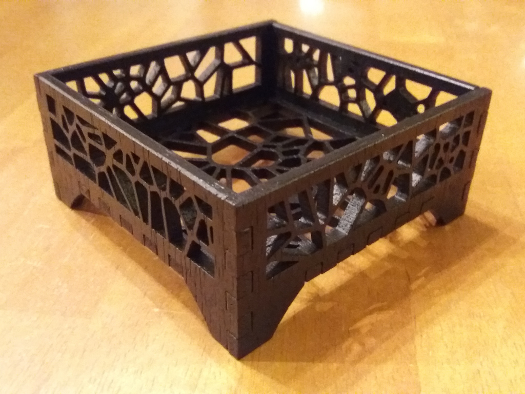 Держатель для коастеров с Вороной узором