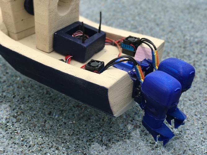 3D печатный внешний мотор для радиоуправляемых лодок