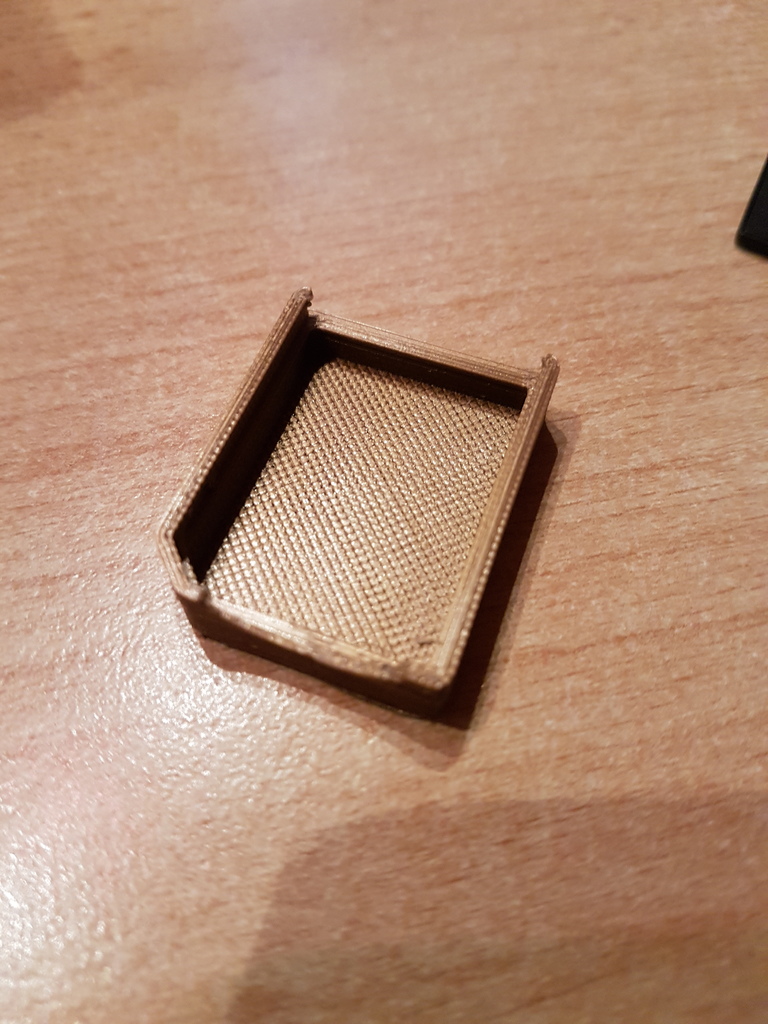 Коробка для MicroSD с легкой крышкой