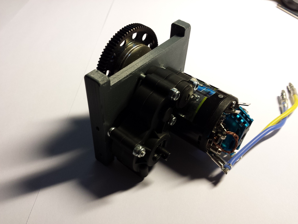 Передний крепеж мотора для RC автомобилей