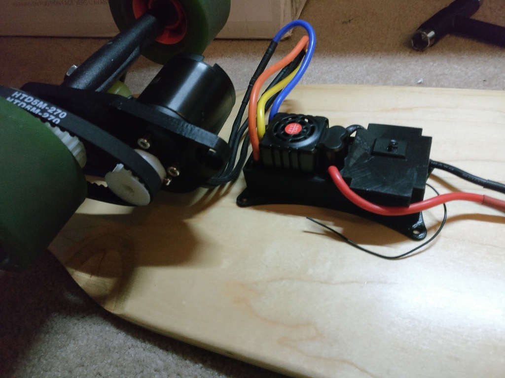 Электрический лонгборд с 3D-печатными частями