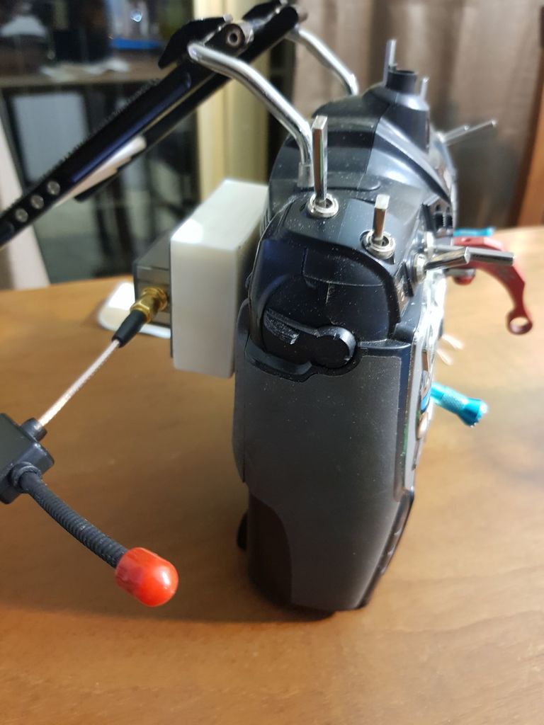 Модульный адаптер для радиоуправляемых систем Hitec/Futaba