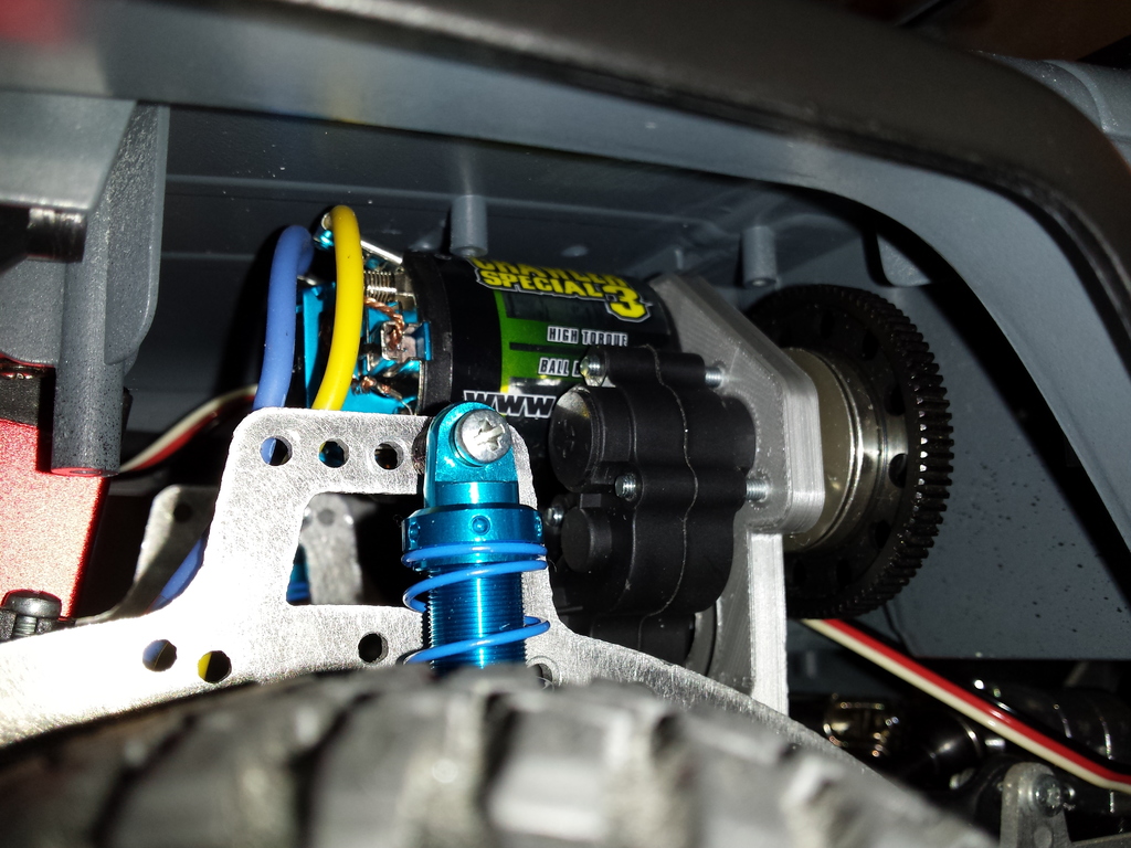 Передний моторный кронштейн для Jeep JK