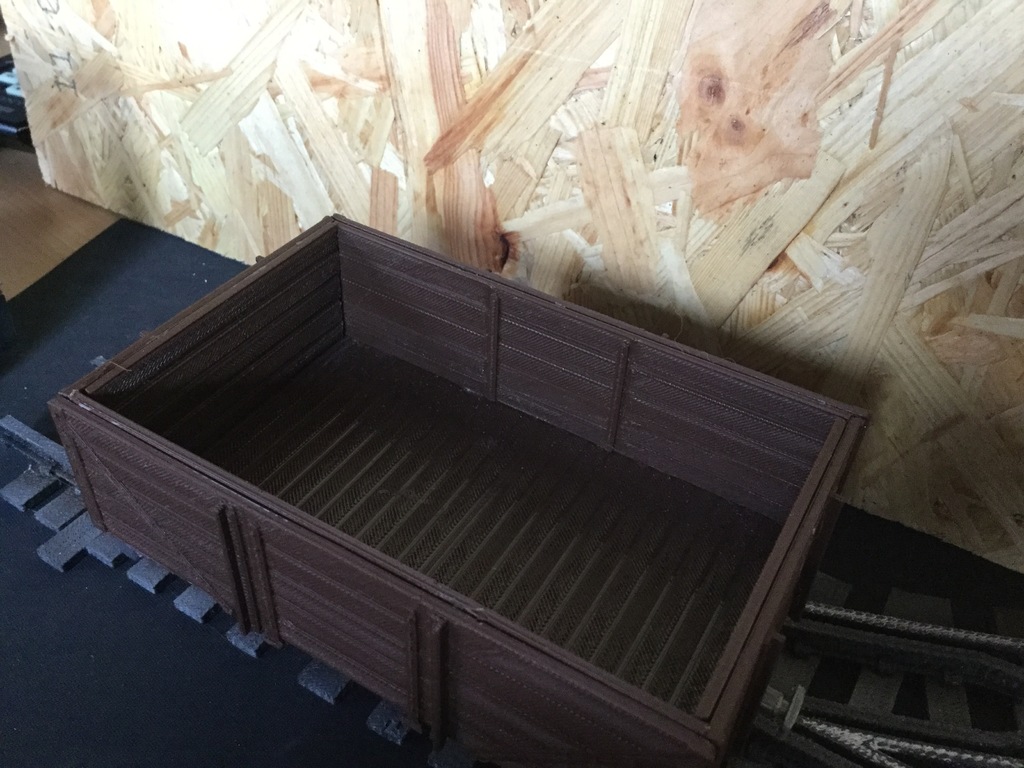 Плоский открытый вагон для 16мм садовой железной дороги