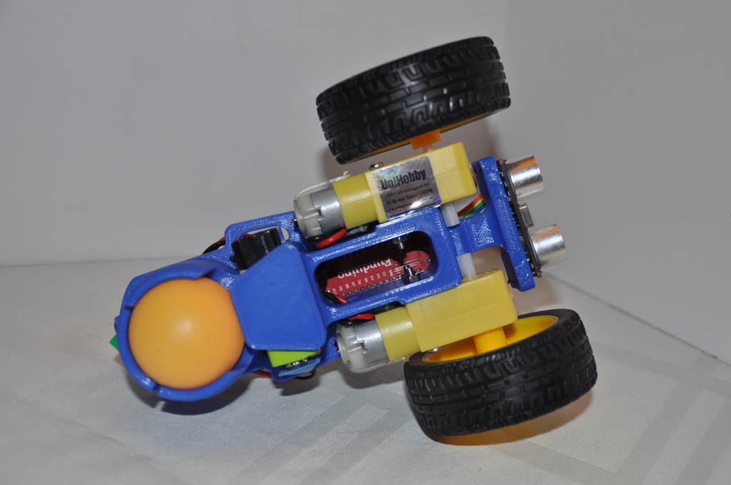 Робот Izzy - Открытый образовательный Arduino проект