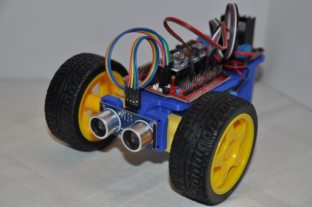 Робот Izzy - Открытый образовательный Arduino проект