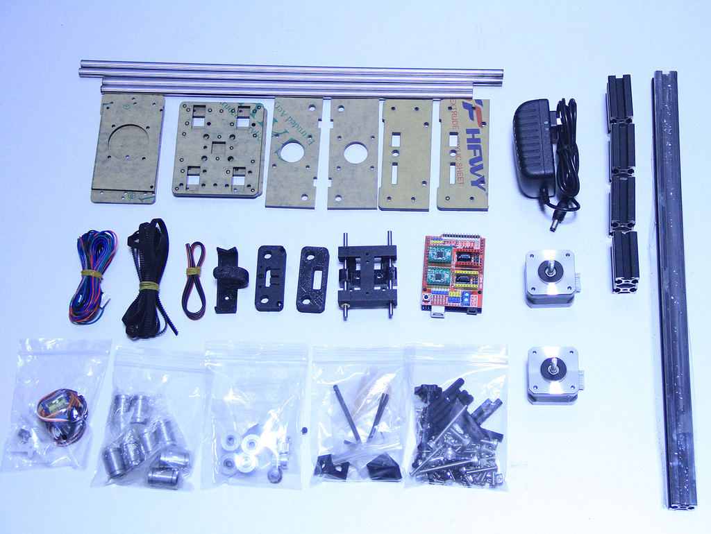 Робот для рисования и черчения на Arduino Uno