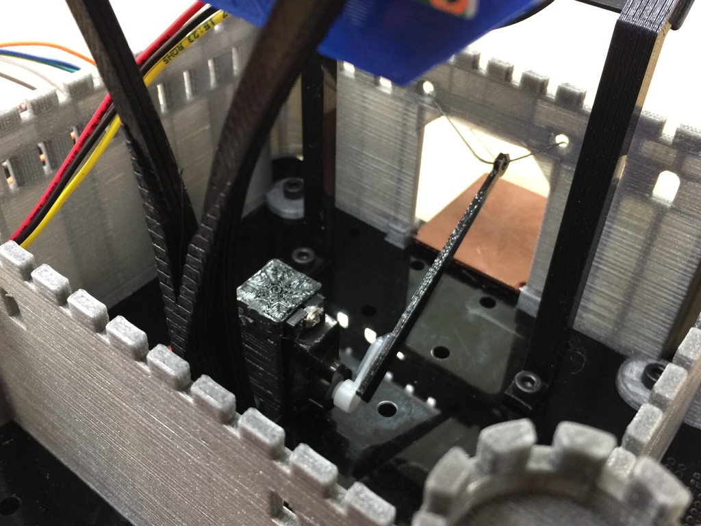 Движущаяся разводная мост с датчиком движения