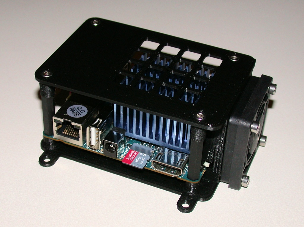 Конфигурируемый открытый корпус для Odroid XU4