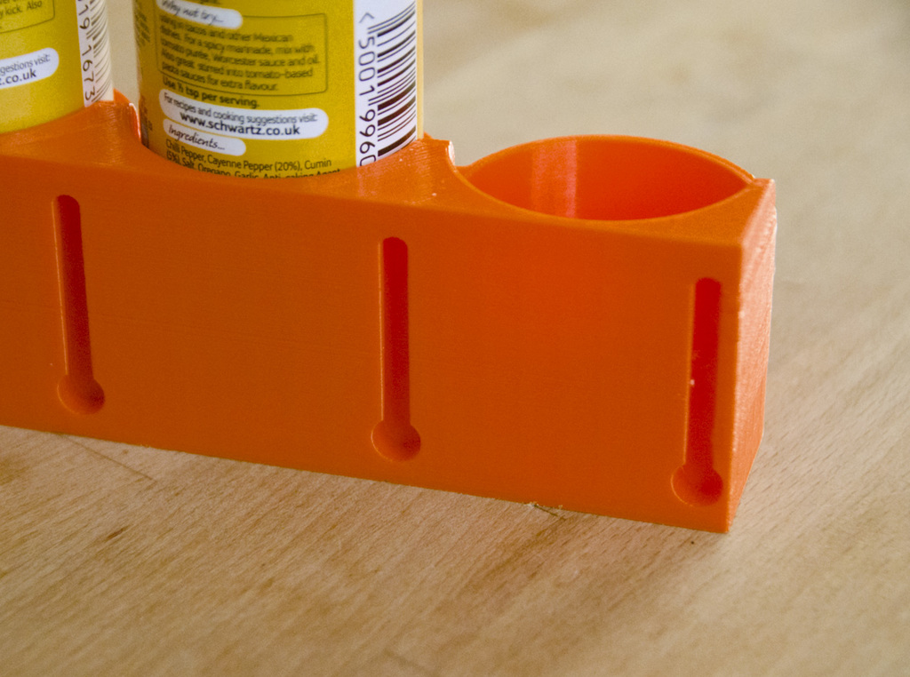 Настраиваемая полка для хранения